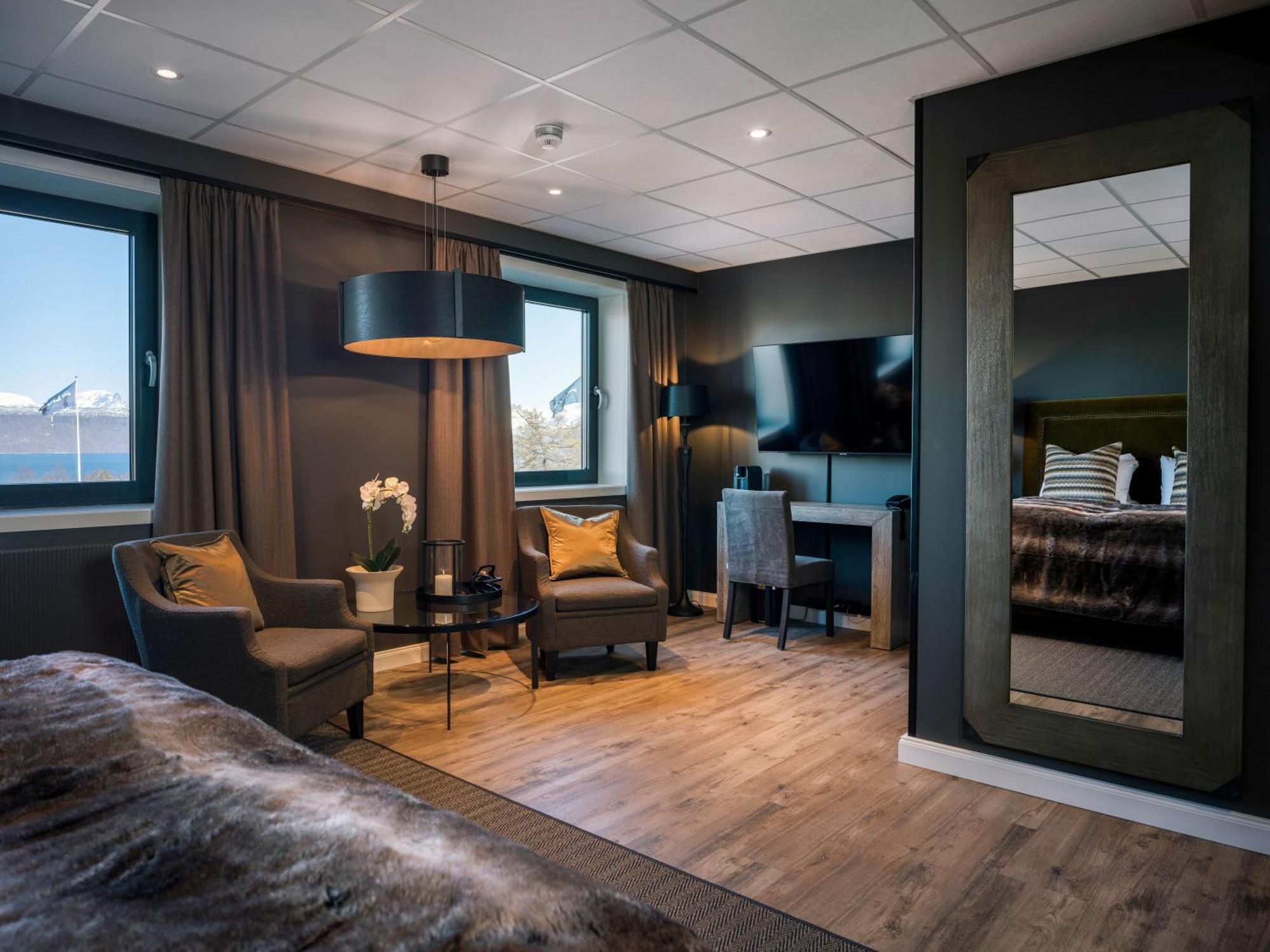 Quality Hotel Grand Royal Narvik Exterior foto